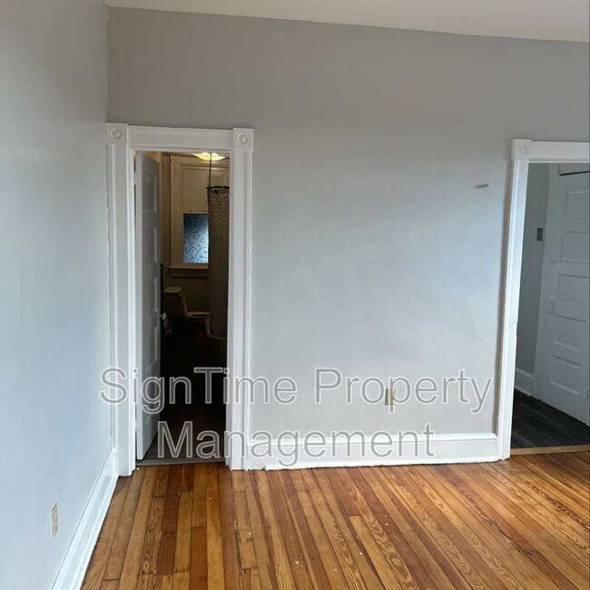 Foto del edificio - 238 Summit Ave