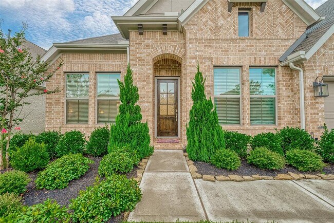 Foto del edificio - 19 Overland Heath Dr