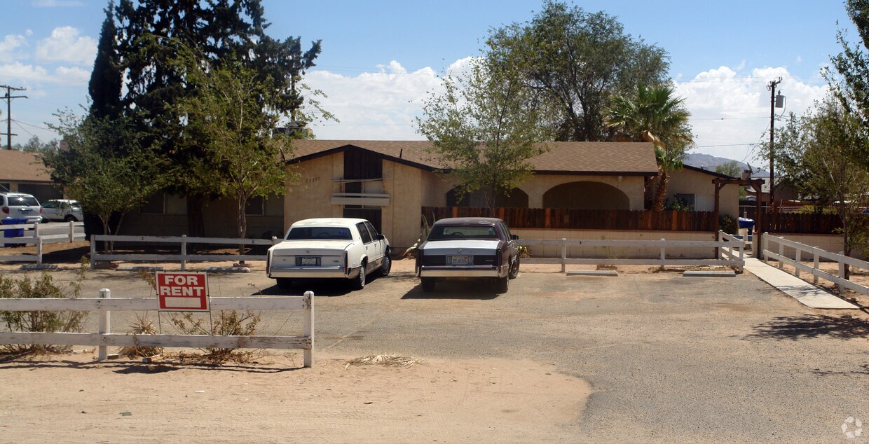 Primary Photo - 13237 Mohawk Rd