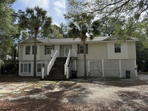 Building Photo - 72 Pisces Dr