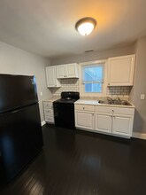 Building Photo - 433 Kolping Ave