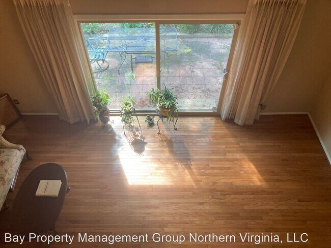 Building Photo - 3 br, 2 bath House - 1413 Green Run Ln