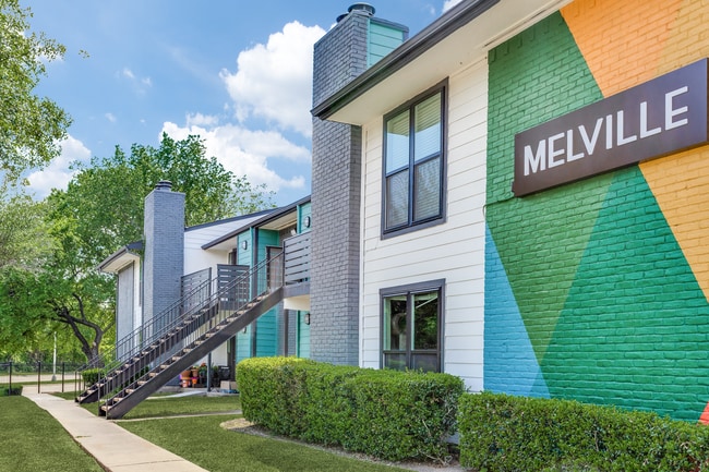 Building Photo - Melville