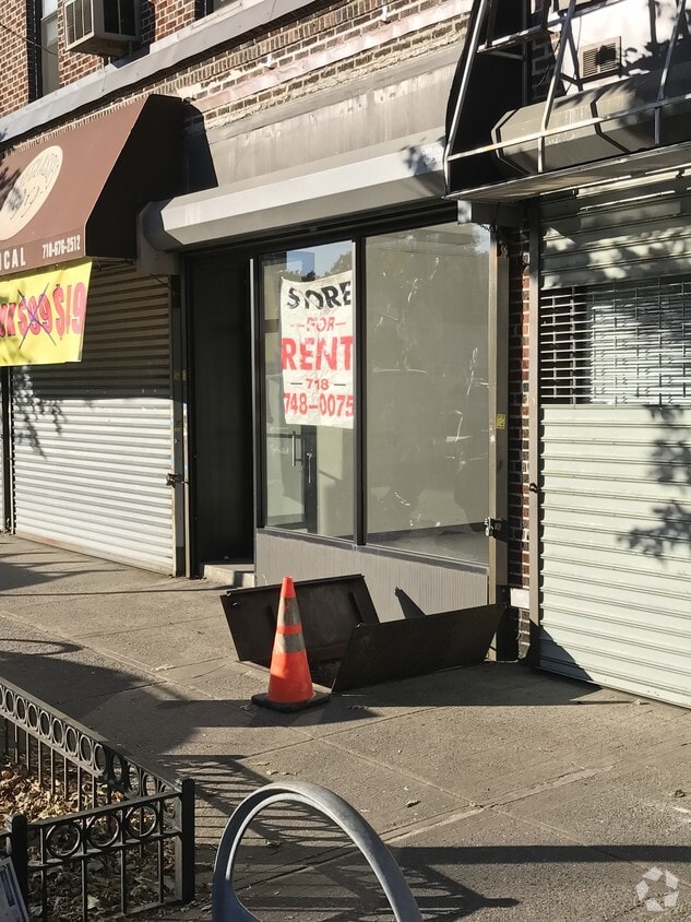 Primary Photo - 1013 Avenue J