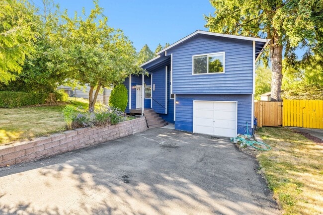 Building Photo - 3Bd/2Ba Seattle House
