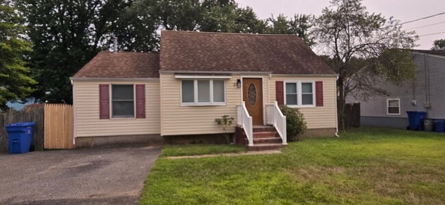 Building Photo - 20 Borghaus Rd