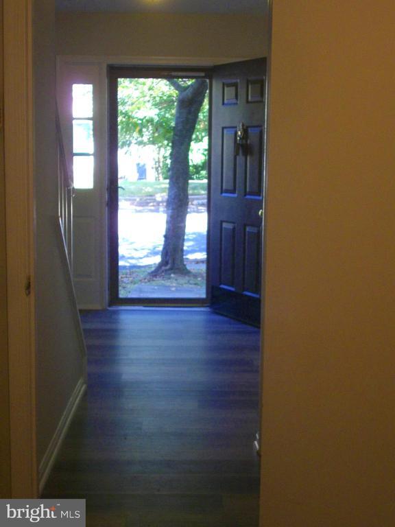Foto del edificio - 3943 Collis Oak Ct