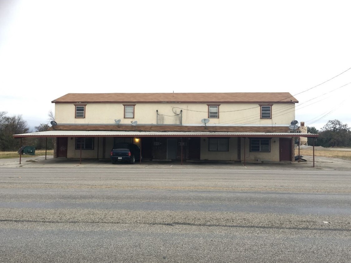 804 E Hall St, Bangs, TX 76823 Apartments in Bangs, TX