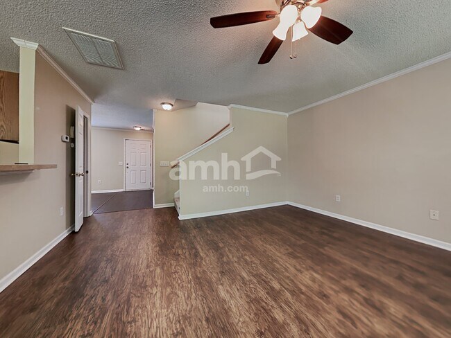 Foto del edificio - 103 Eagle Ridge Rd
