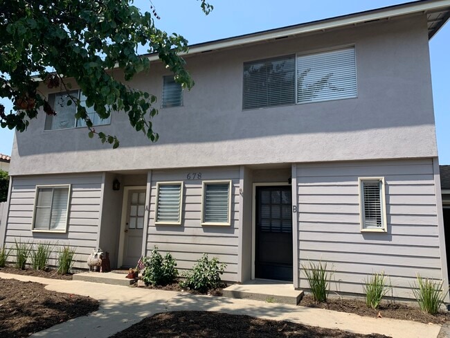 Building Photo - 678 Ferrara Way