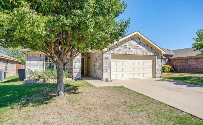 Primary Photo - 4212 Agate Dr