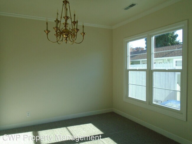 Foto del edificio - 2 br, 1 bath House - 21896 Baywood Avenue
