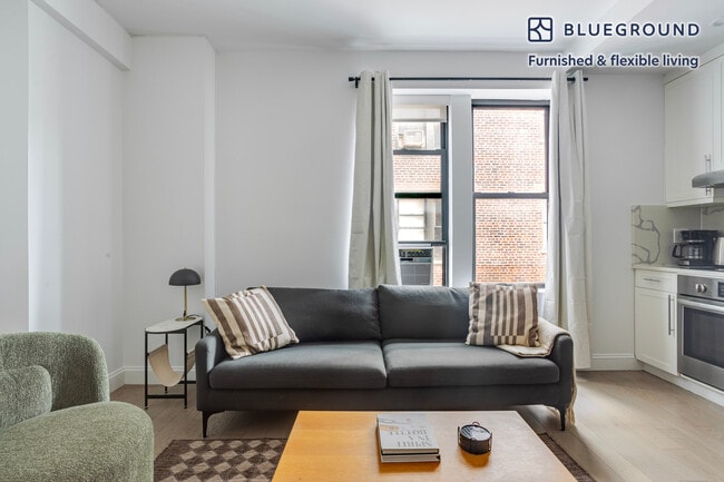 Foto del edificio - 915 West End Ave