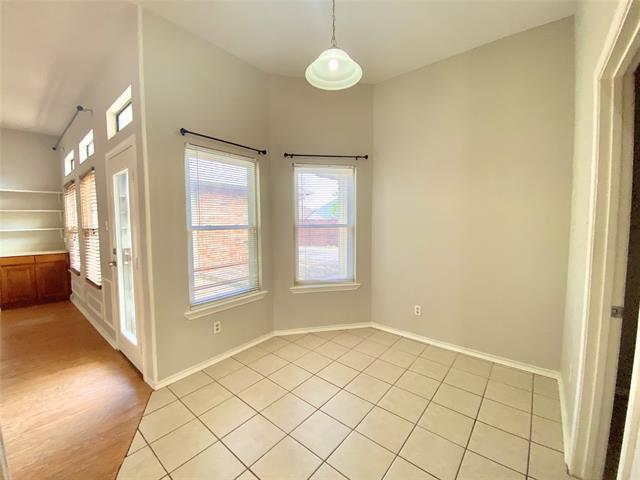 Foto del edificio - 4104 Juniper Ln