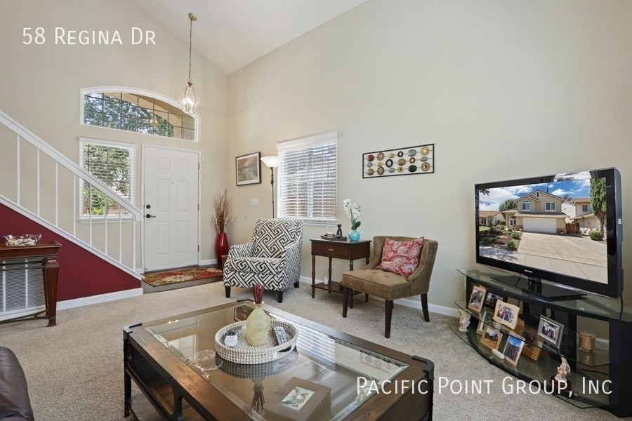 Foto principal - 58 Regina Dr