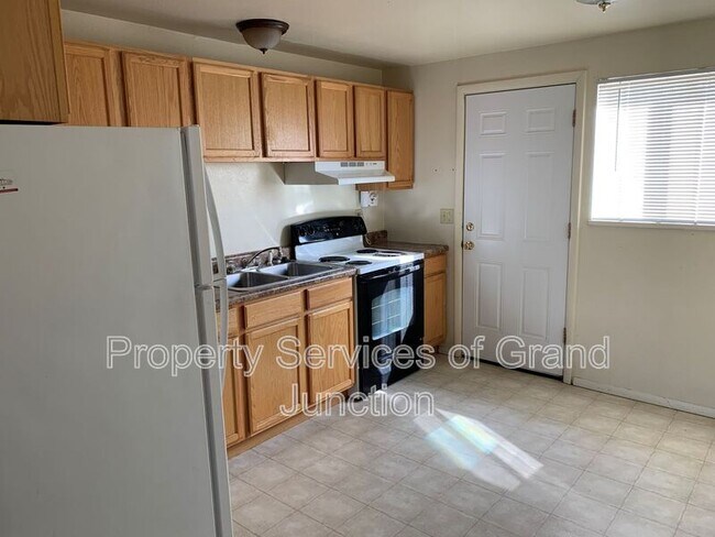 Foto del edificio - 2857 Elm Cir