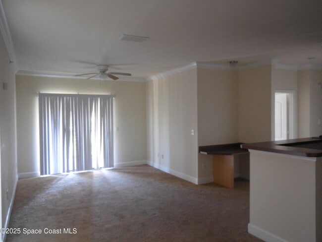 Building Photo - 6460 Borasco Dr