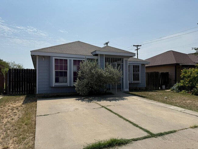 Foto del edificio - 1503 Eisenhower Dr