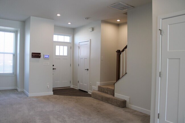 Foto del edificio - 4316 Summercrest Blvd