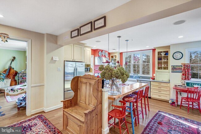 Foto del edificio - 3062 N Quincy St