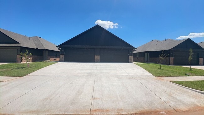 Foto del edificio - Welcome to Brand New Masonwood featuring this 3 Bedroom 2 Bath 2 Car Garage Duplex in a Great loc...