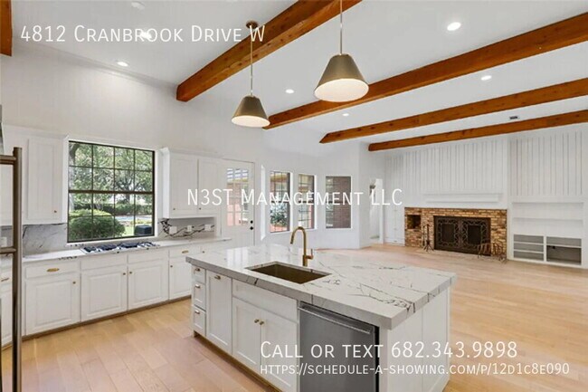Foto del edificio - 4812 Cranbrook Dr W