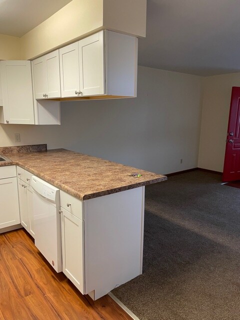 Building Photo - 133 3rd Ave