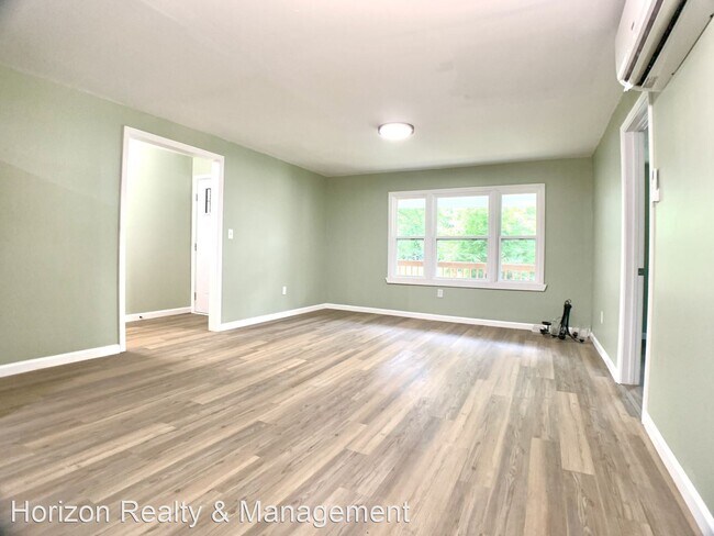 Foto del edificio - 3 br, 1 bath House - 421 Poston St