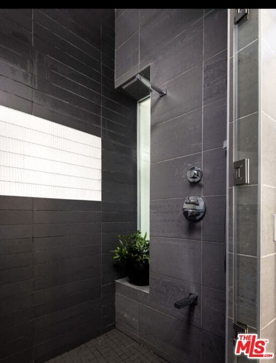 Foto del edificio - 351 Sunset Ave