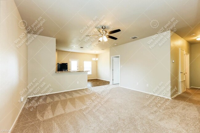 Building Photo - 3 br, 2 bath House - 3207 Pedernales Dr