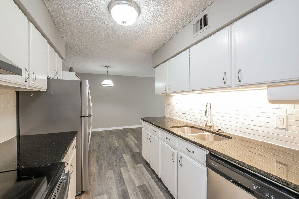 Foto principal - 7335 E Quincy Ave