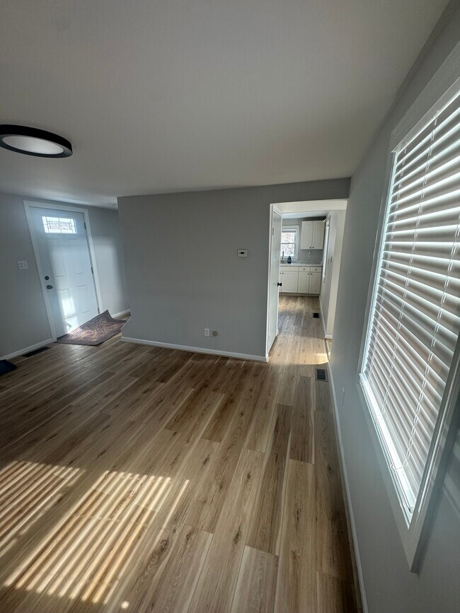 Building Photo - 4077 Co Rte 7