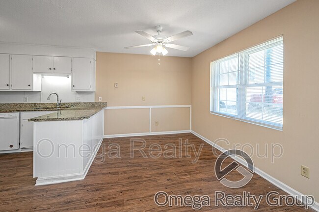 Foto del edificio - 2711 18th Ave