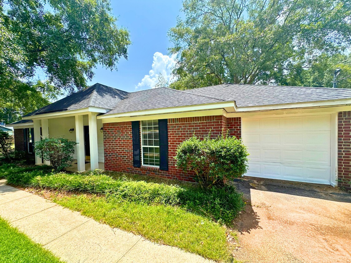Foto principal - 9325 Seven Hills Curve S