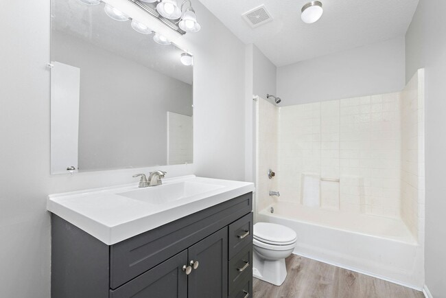 Building Photo - 7401 W 61st St
