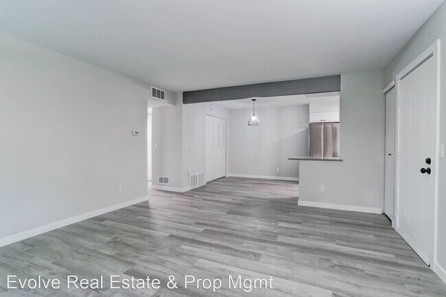 Building Photo - 1 br, 1 bath House - 3315 S Ammons Street ...