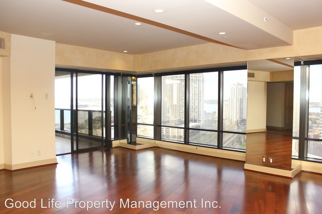 Building Photo - 2 br, 2 bath House - 100 Harbor Dr. #2004