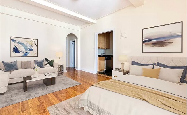 Foto del edificio - 344 E 11th St