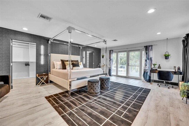 Foto del edificio - 2323 Delmar Pl