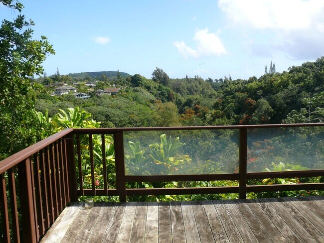 Foto del edificio - 2 Bedroom 2 Bath Home in Kilauea