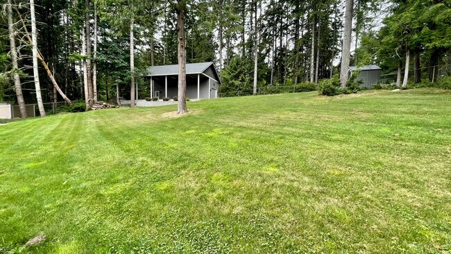 Building Photo - Beautiful Home on Acreage in Port Orchard ...