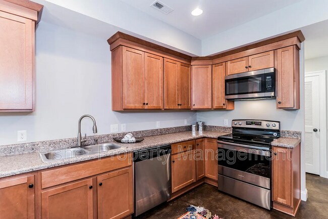 Foto del edificio - 1013 N 22nd St