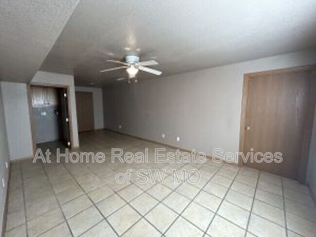 Foto del edificio - 631 West St