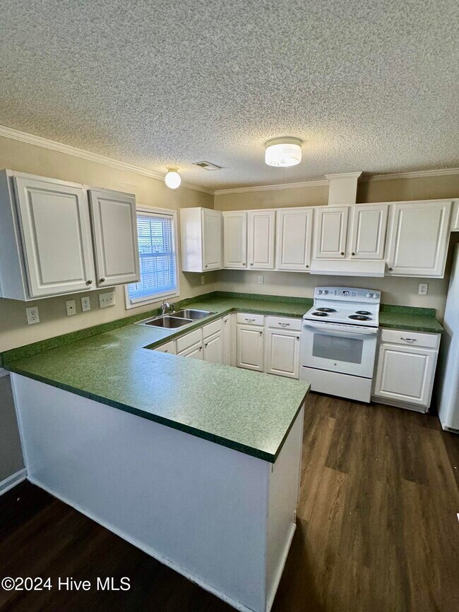 Foto del edificio - 3995 Sterling Pointe Dr