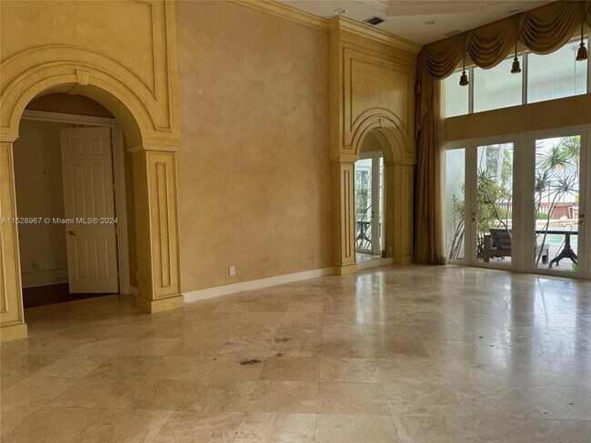 Foto del edificio - 891 Captiva Dr
