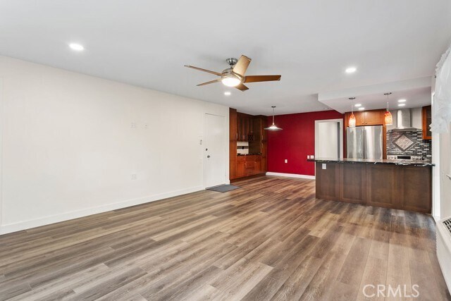 Foto del edificio - 836 Ronda Sevilla