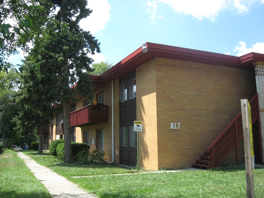 Primary Photo - Terrace Apartments