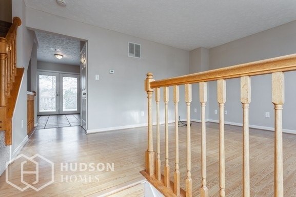 Foto del edificio - 117 Heron Ct