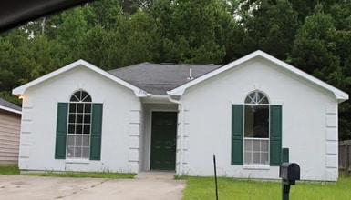 Building Photo - 2144 Hunter Ct