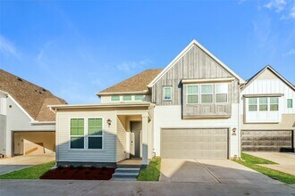 Building Photo - 22705 Terrazzo Dr